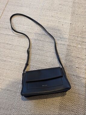 NWOT Mat and Nat Tal Black Vegan Leather Crossbody Bag